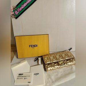 Fendi FF Continental Wallet/Clutch in gold lambskin